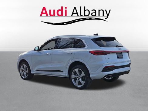 New 2025 Audi Q5 Premium Plus AWD/4WD image 5