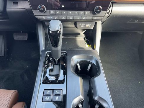 New 2026 Subaru Outback Touring XT AWD/4WD image 15