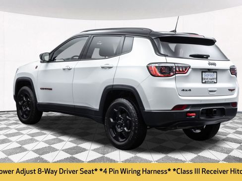 Used 2023 Jeep Compass Trailhawk w/ Trailhawk Convenience Group image 11