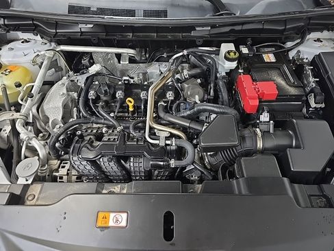 Used 2022 Mitsubishi Outlander SE image 12