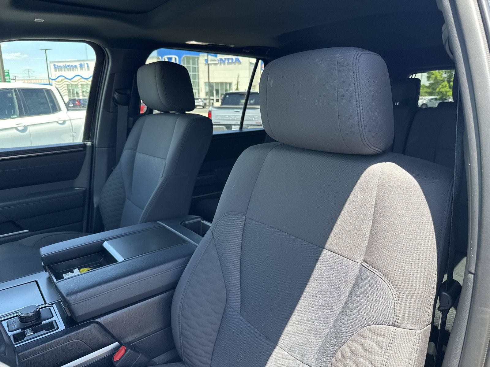 Used 2025 Toyota Sequoia SR5 AWD/4WD image 17