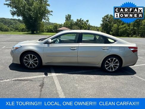 Used 2015 Toyota Avalon XLE Touring FWD image 1