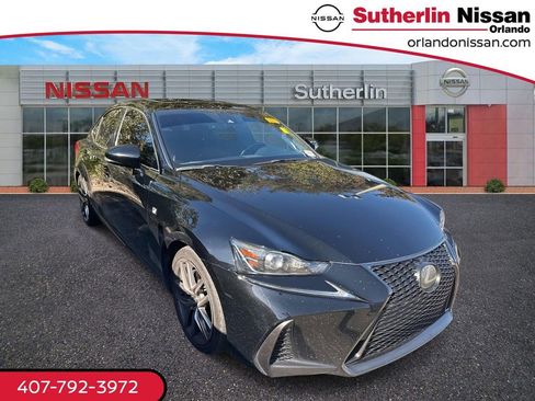 Used 2017 Lexus IS 200t image 1