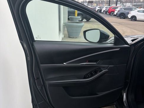 New 2025 MAZDA CX-30 AWD 2.5 S w/ Select Sport Pkg image 29