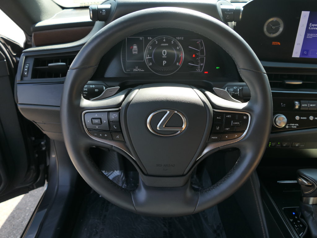 Used 2024 Lexus ES 350 w/ Premium Package FWD image 17