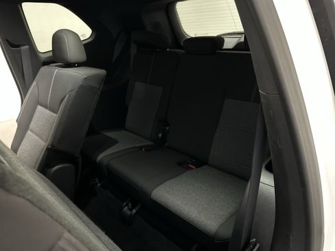 Used 2025 GMC Acadia Elevation FWD image 22