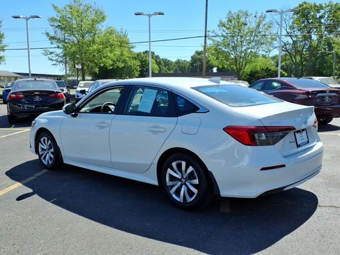 Certified 2023 Honda Civic LX image 9