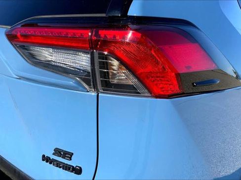 Certified 2024 Toyota RAV4 SE image 30