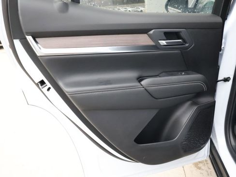New 2026 GMC Terrain Denali w/ LPO, Floor Liner Package AWD/4WD image 24