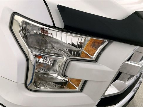 Used 2016 Ford F150 XLT image 12