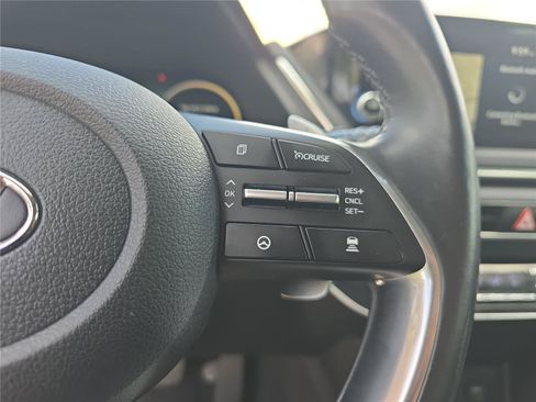 Used 2021 Hyundai Sonata Limited FWD image 21
