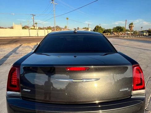 Used 2018 Chrysler 300 S w/ Safetytec Plus Group image 6