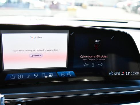 Used 2024 Cadillac Lyriq Tech w/ Driver Assist Package RWD image 28