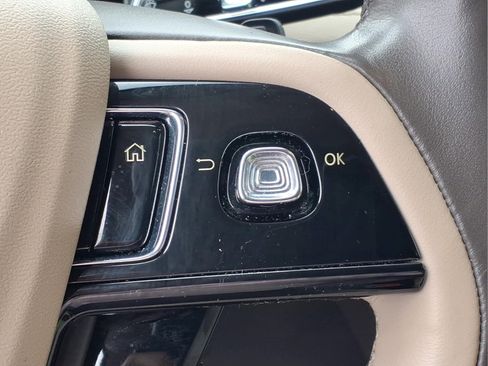 Certified 2022 Lincoln Corsair AWD w/ Premium Package image 11