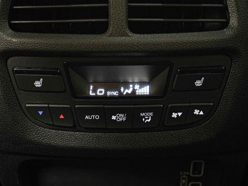 Used 2022 Honda Pilot Black Edition image 23