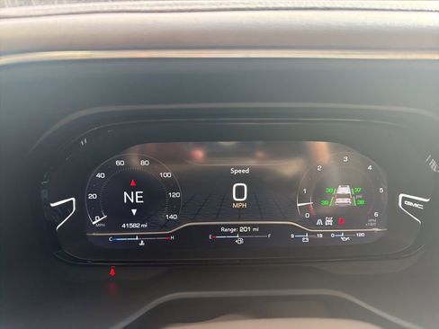 Used 2023 GMC Yukon Denali w/ Max Trailering Package image 31