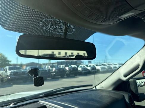 Used 2018 Ford F150 XLT w/ Equipment Group 302A Luxury AWD/4WD image 25