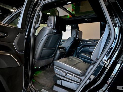 Used 2023 Cadillac Escalade Sport image 20