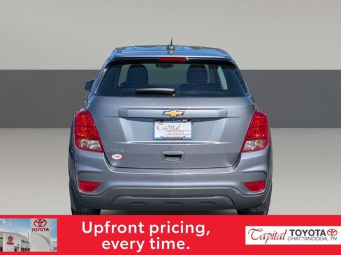 Used 2020 Chevrolet Trax LS FWD image 5