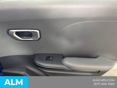 Used 2025 Kia K4 FWD image 20
