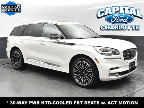 Used 2024 Lincoln Aviator Black Label image 3