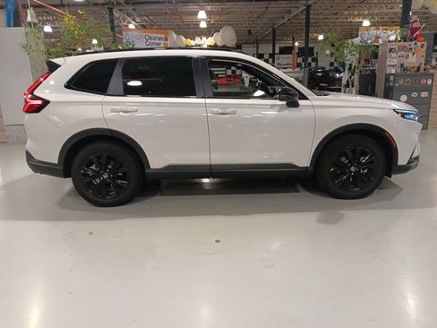 Used 2026 Honda CR-V Sport Touring image 5