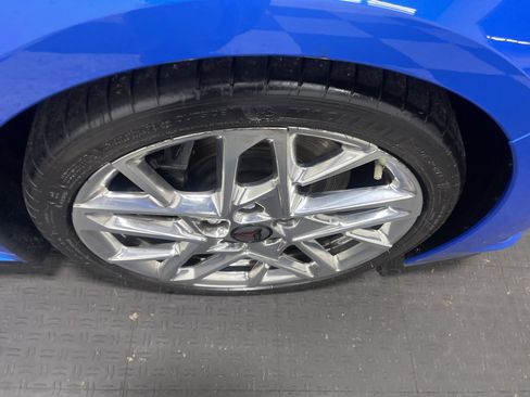 Used 2024 Chevrolet Corvette Stingray Premium Conv w/ Z51 Performance Package image 15