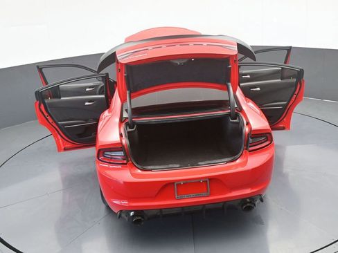 Used 2019 Dodge Charger SXT image 65