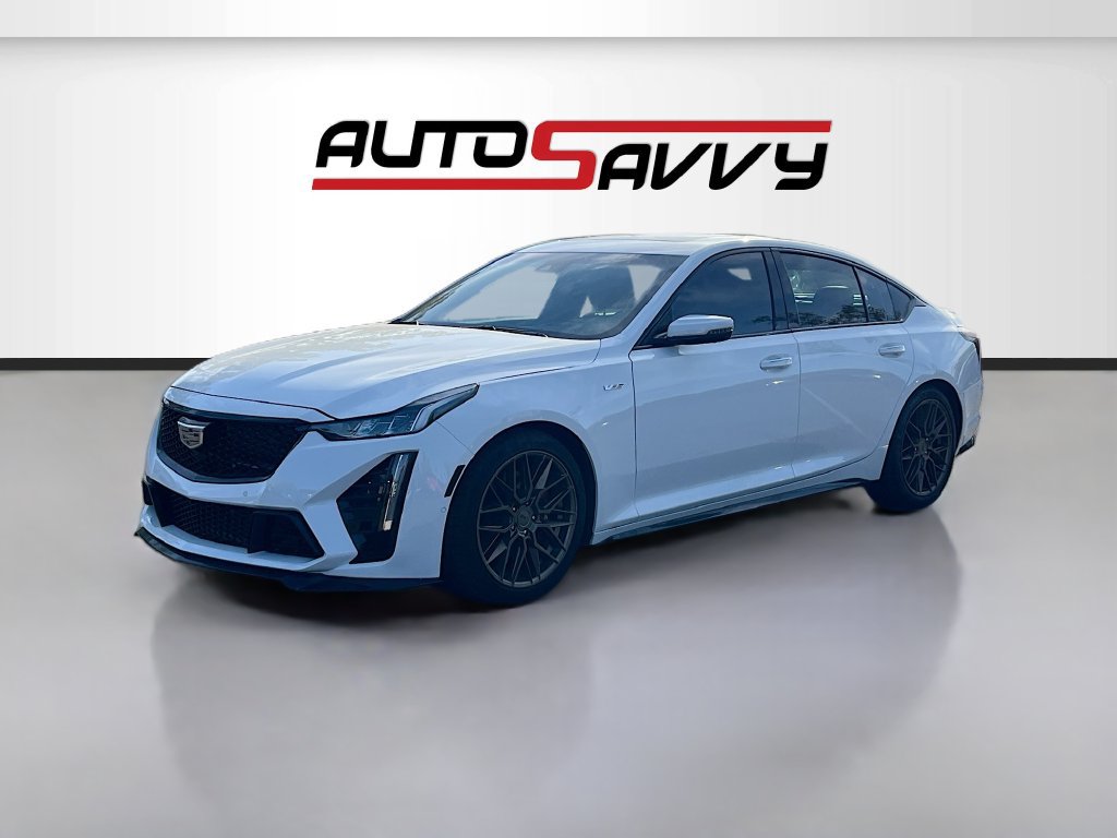 Used 2023 Cadillac CT5 V w/ Platinum Package RWD image 3