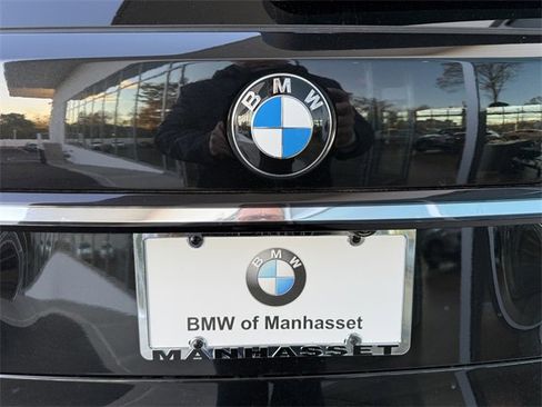 Certified 2023 BMW X7 xDrive40i w/ M Sport Package image 41
