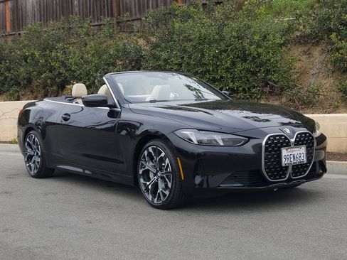 Used 2025 BMW 430i Convertible w/ Convenience Package image 2