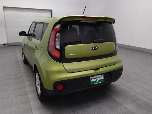 Used 2017 Kia Soul image 5