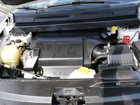 Used 2009 Dodge Journey SXT w/ Flexible Seating Group image 8