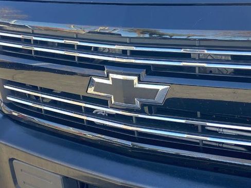 Used 2018 Chevrolet Silverado 2500 LT w/ LT Convenience Package image 25