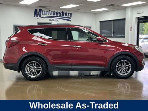 Used 2018 Hyundai Santa Fe Sport w/ 2.4L Tech Package 04 FWD image 4