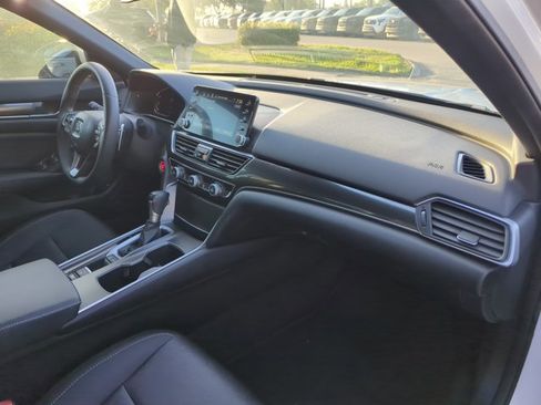Used 2019 Honda Accord Sport image 23