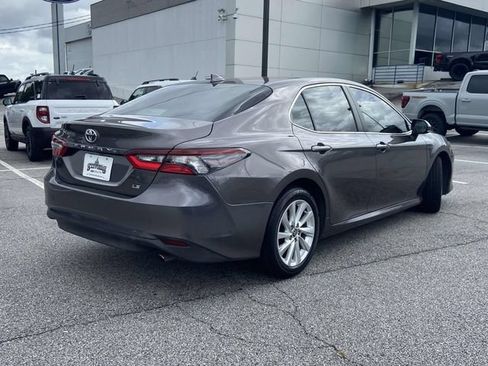 Used 2023 Toyota Camry LE FWD image 3
