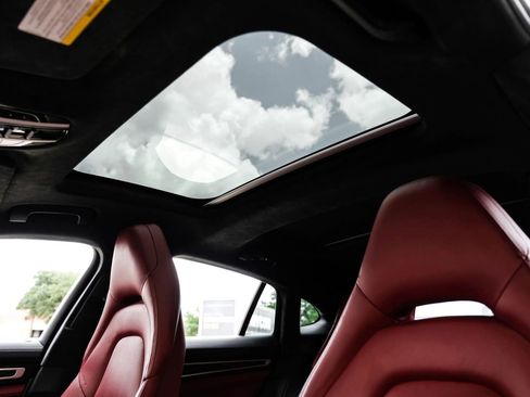 Used 2020 Porsche Panamera GTS AWD/4WD image 4