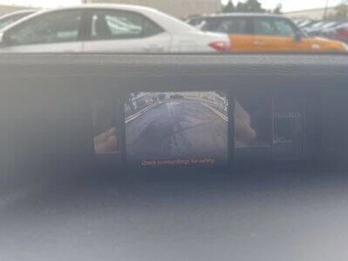 Used 2011 Toyota Sienna LE image 18