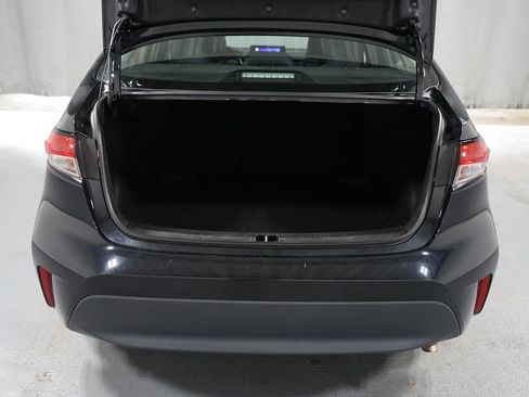 Certified 2024 Toyota Corolla LE image 31