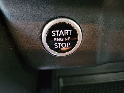 Used 2021 Nissan Rogue S image 10