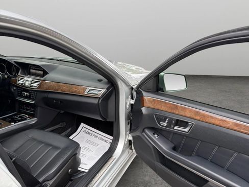 Used 2015 Mercedes-Benz E 350 4MATIC Sedan w/ Premium 1 Package image 19