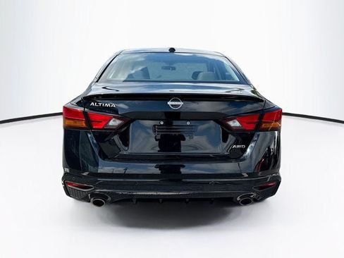 Used 2025 Nissan Altima 2.5 SV w/ SV Special Edition Package AWD/4WD image 6