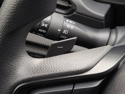 Certified 2025 Subaru Crosstrek 2.0i Premium image 29