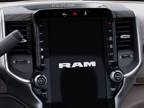 New 2026 RAM 3500 Laramie AWD/4WD image 18