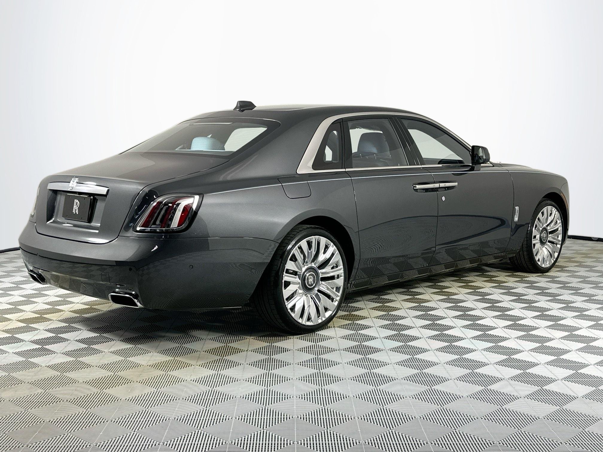 New 2027 Rolls-Royce Ghost AWD/4WD image 8