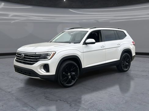 New 2026 Volkswagen Atlas SE FWD image 1