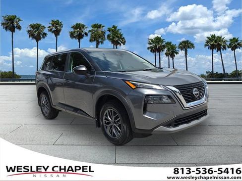 Certified 2023 Nissan Rogue S AWD/4WD image 1
