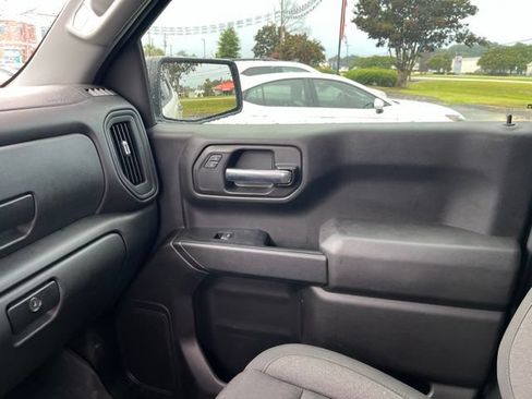 Used 2024 Chevrolet Silverado 1500 Custom RWD image 27