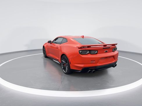 Used 2019 Chevrolet Camaro ZL1 image 7